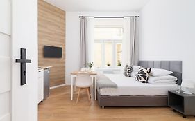 Studio Apartment - Radziwiłłowska 27